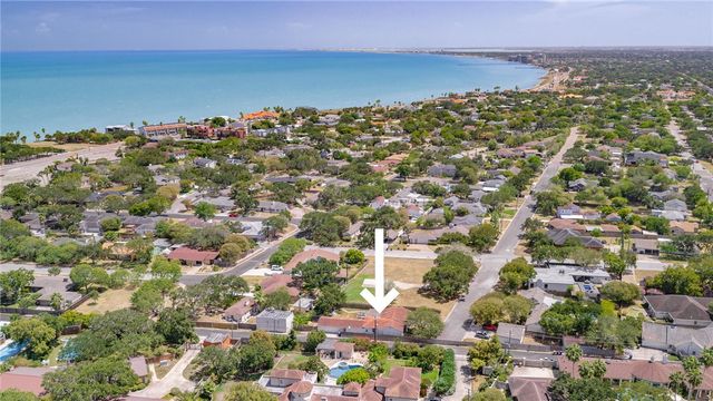 3302 Manitou St, Corpus Christi, TX 78411