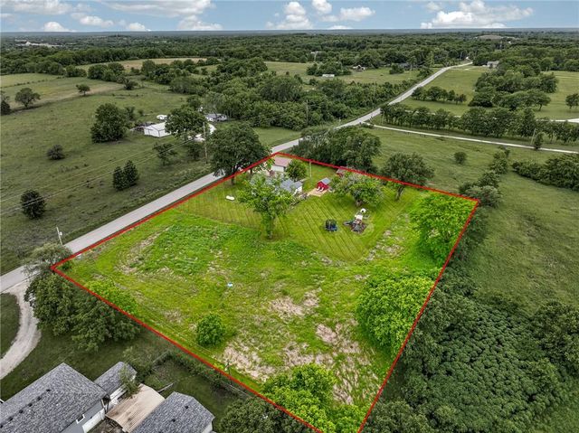 25406 E 267th Street, Harrisonville, MO 64701