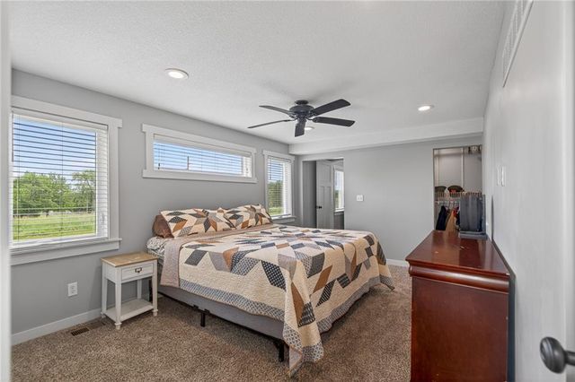 25406 E 267th Street, Harrisonville, MO 64701