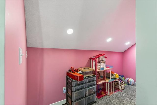 25406 E 267th Street, Harrisonville, MO 64701