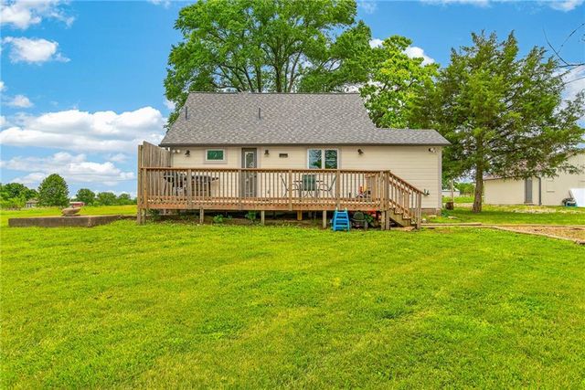 25406 E 267th Street, Harrisonville, MO 64701