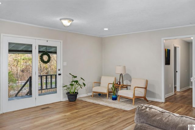 51 Hook Lane, Benton, KY 42025