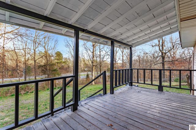 51 Hook Lane, Benton, KY 42025