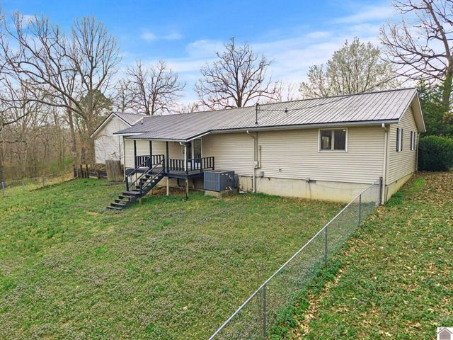 51 Hook Lane, Benton, KY 42025