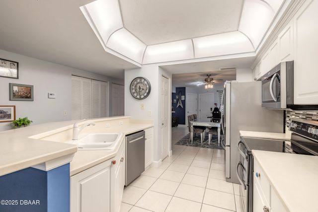 2055 S Atlantic Ave Apt 1409, Daytona Beach, FL 32118