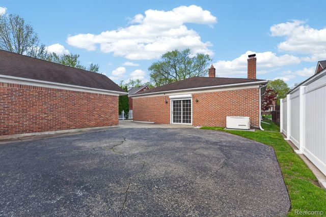 2315 19th Street, Wyandotte, MI 48192