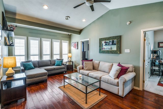 4104 N Hall Street 330, Dallas, TX 75219