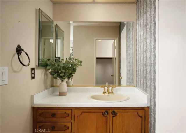 5071 Cambridge, Westminster, CA 92683