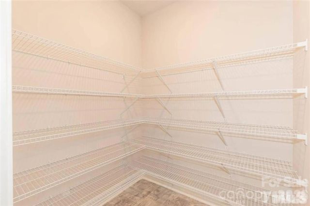 104 Swan Park Lane 22, Statesville, NC 28625