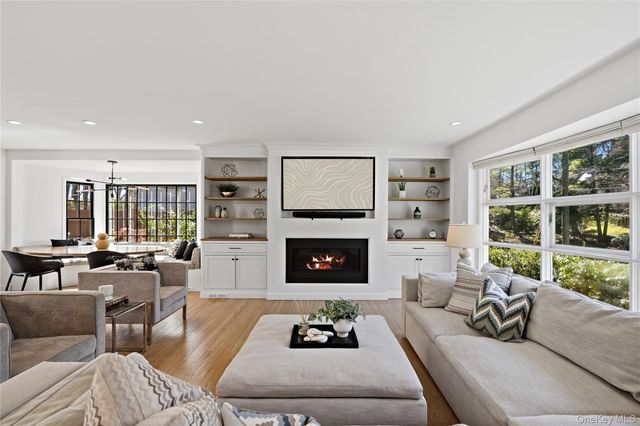 294 Murray Avenue, Larchmont, NY 10538