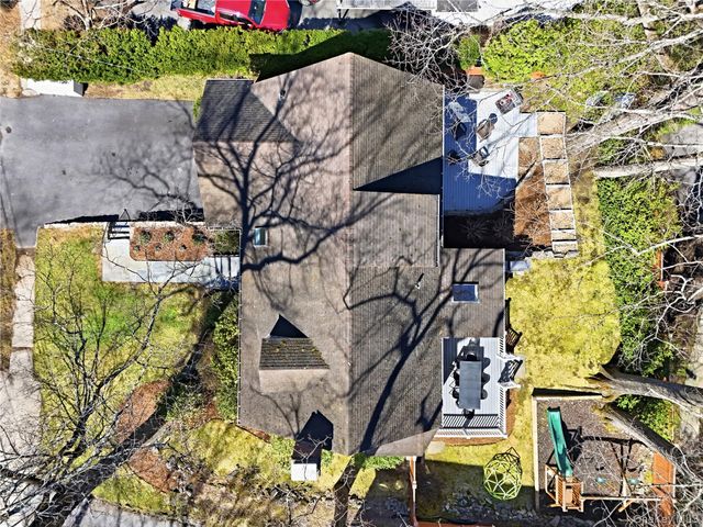 294 Murray Avenue, Larchmont, NY 10538