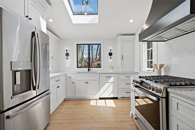 294 Murray Avenue, Larchmont, NY 10538