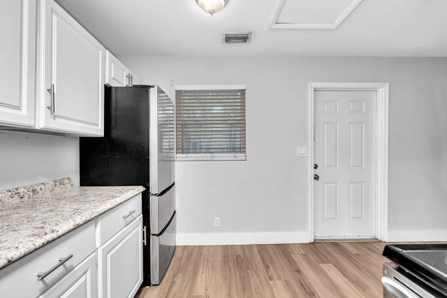 232 SE 9th Avenue 2, Pompano Beach, FL 33060