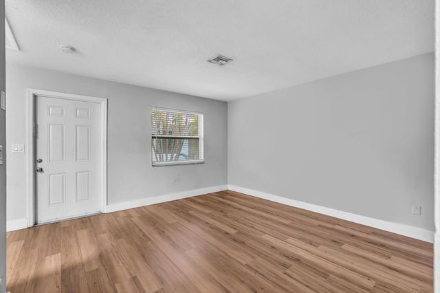232 SE 9th Avenue 2, Pompano Beach, FL 33060