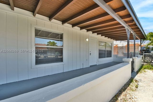 18947 NW 45th Ave 1, Miami Gardens, FL 33055