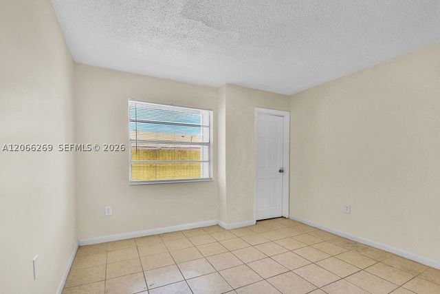 18947 NW 45th Ave 1, Miami Gardens, FL 33055