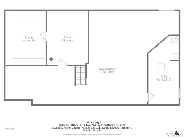 12529 Windmoor Place, Town And Country, MO 63131