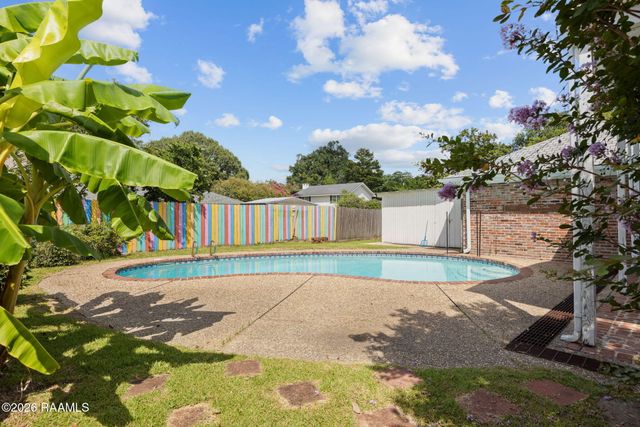 617 Claymore Drive, Lafayette, LA 70503