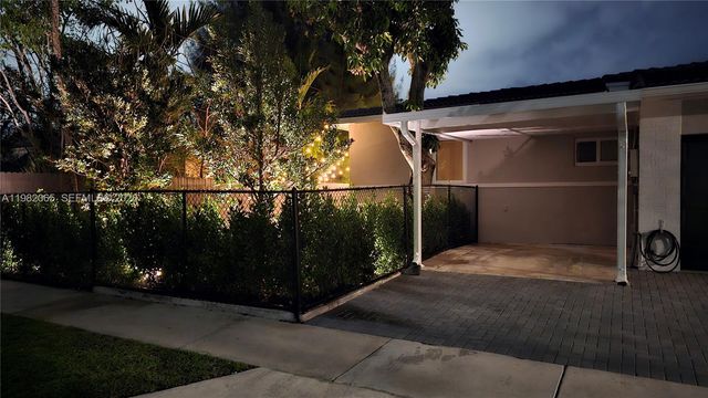 2365 SW 21st Ave, Miami, FL 33145
