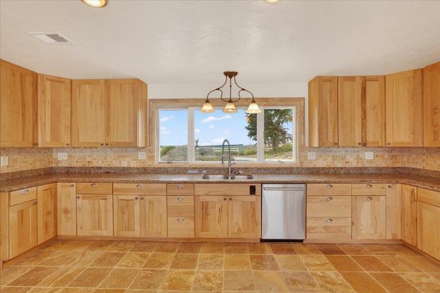260 Giberson Road, Moss Landing, CA 95039