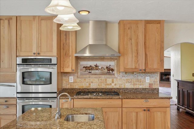 260 Giberson Road, Moss Landing, CA 95039