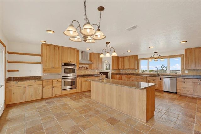 260 Giberson Road, Moss Landing, CA 95039