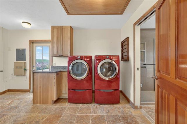260 Giberson Road, Moss Landing, CA 95039