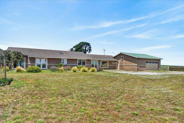 260 Giberson Road, Moss Landing, CA 95039