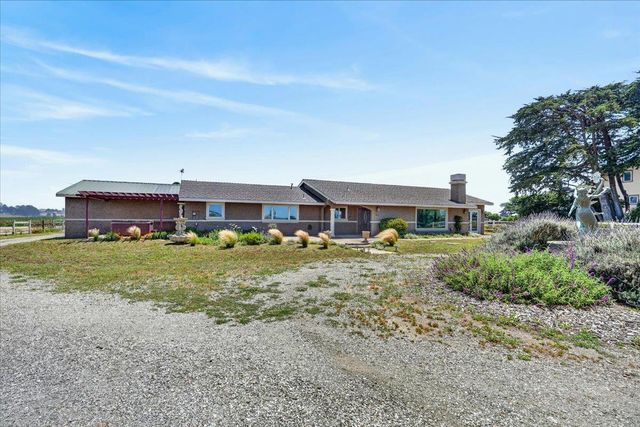 260 Giberson Road, Moss Landing, CA 95039