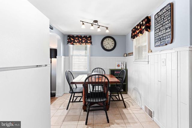 553 W KINGS HWY, Audubon, NJ 08106