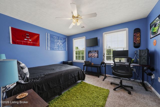 885 Hayden School Rd, Elizabethtown, KY 42701