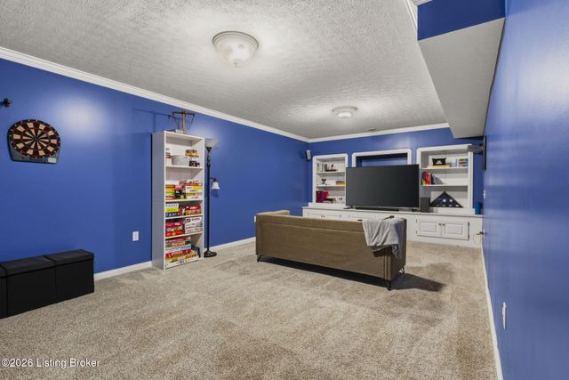 885 Hayden School Rd, Elizabethtown, KY 42701