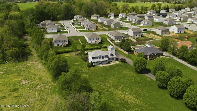 885 Hayden School Rd, Elizabethtown, KY 42701