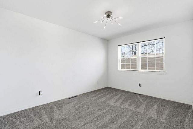 110 Stone Circle, Branson, MO 65616