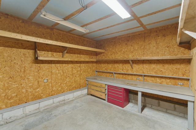 110 Stone Circle, Branson, MO 65616