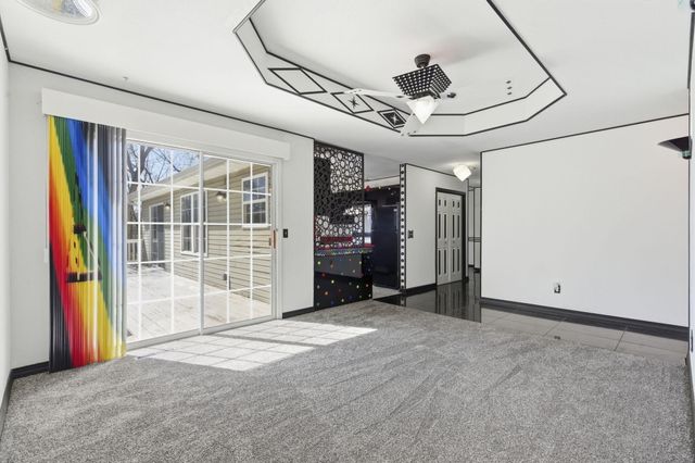 110 Stone Circle, Branson, MO 65616