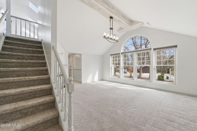 18 Glade Mallow Road, Malta, NY 12020