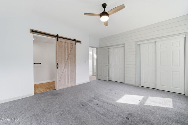 18 Glade Mallow Road, Malta, NY 12020