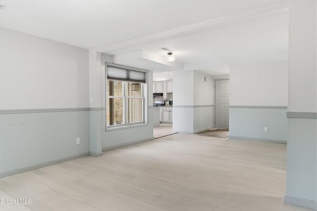 18 Glade Mallow Road, Malta, NY 12020