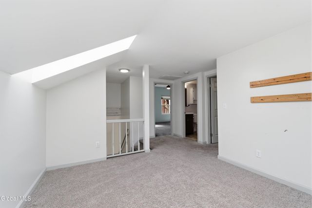 18 Glade Mallow Road, Malta, NY 12020