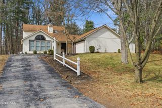 18 Glade Mallow Road, Malta, NY 12020