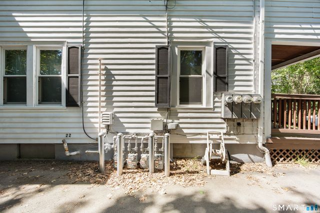 18 Arch Street, Manchester, CT 06040