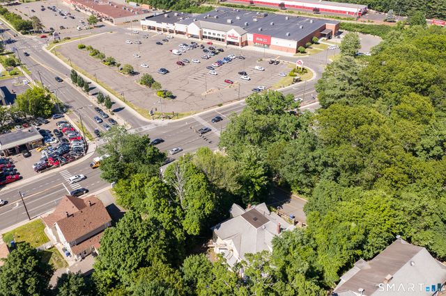 18 Arch Street, Manchester, CT 06040