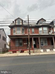 53 LEHMAN ST #1, Lebanon, PA 17046