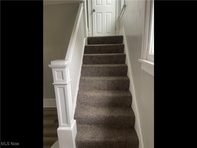 1438 Newton Street, Akron, OH 44305