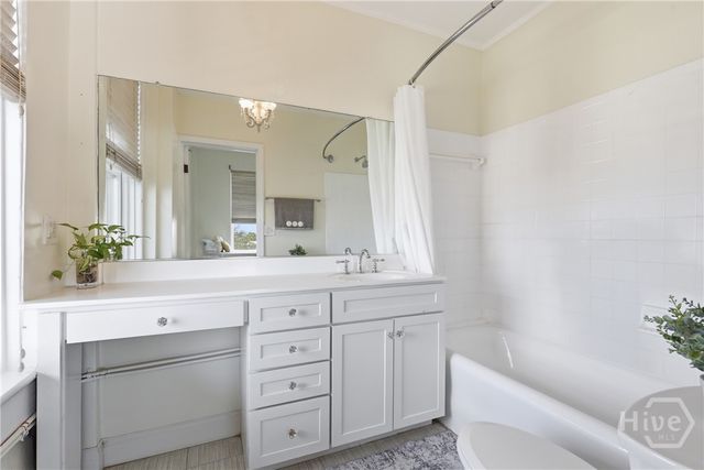 106 W Gwinnett Street 5F, Savannah, GA 31401