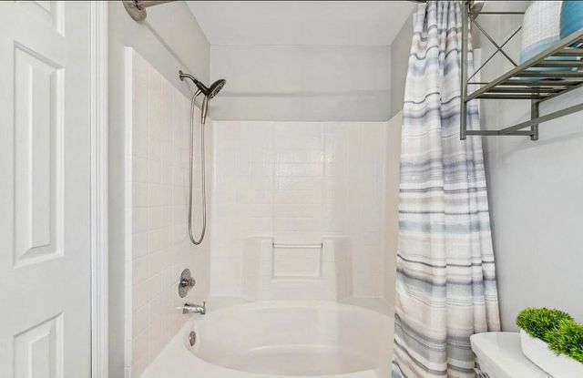 1967 Armory Drive, Mount Pleasant, SC 29466