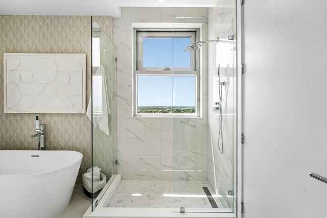 220 Lake Shore Drive 2123, Lake Park, FL 33403