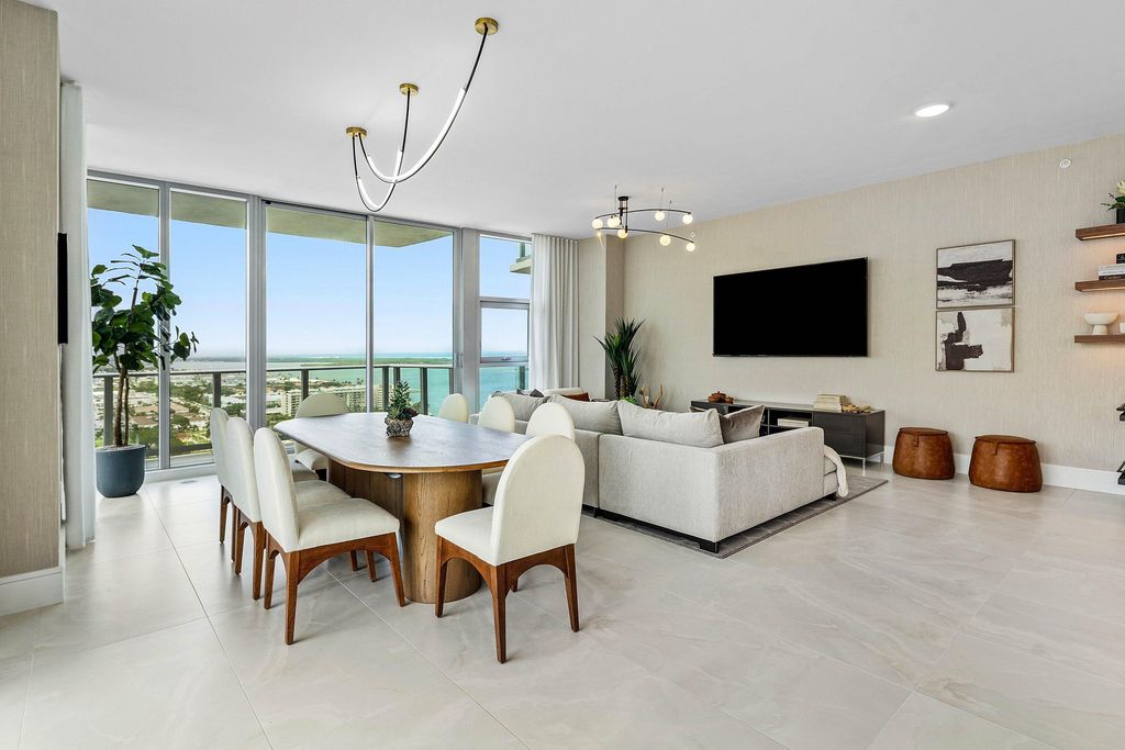 220 Lake Shore Drive 2123, Lake Park, FL 33403
