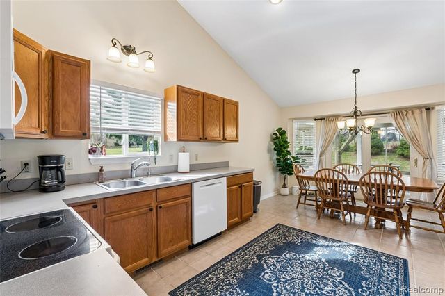 16180 Hill Forest Drive, Linden, MI 48451